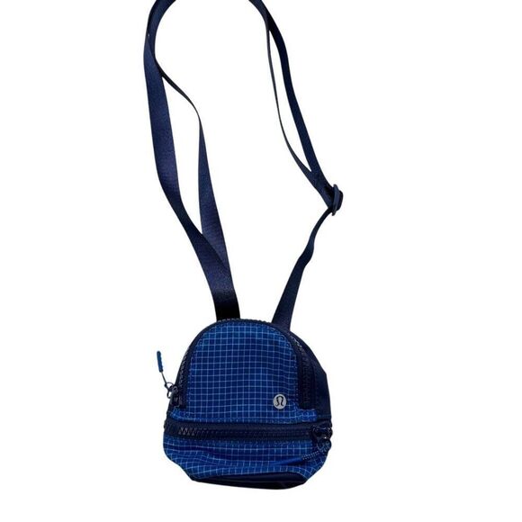 Lululemon City Adventurer Nano Crossbody Bag Symphony Blue New Without Tags - Picture 6 of 8